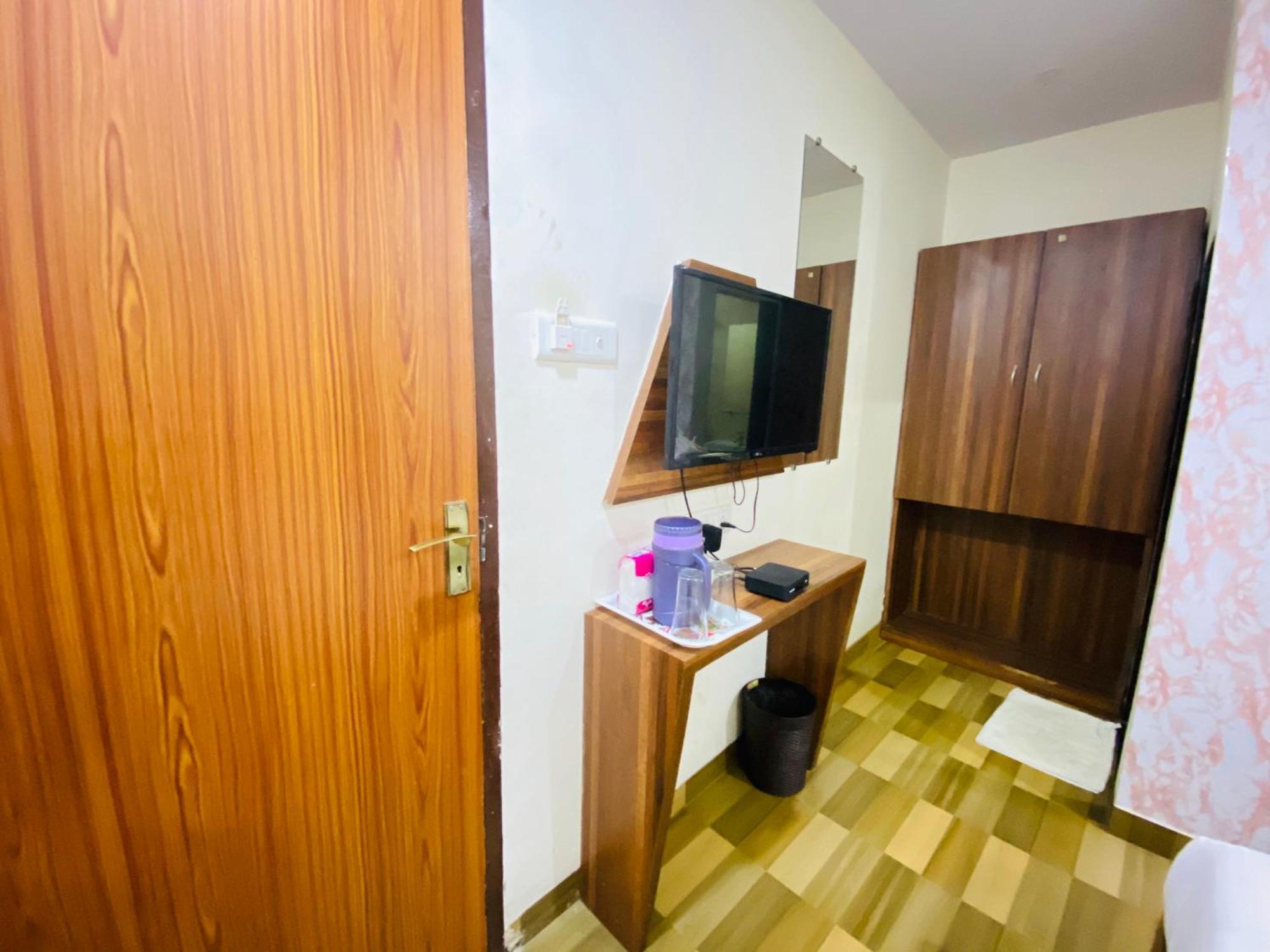 Airport Inn Residency Mumbai Exterior photo